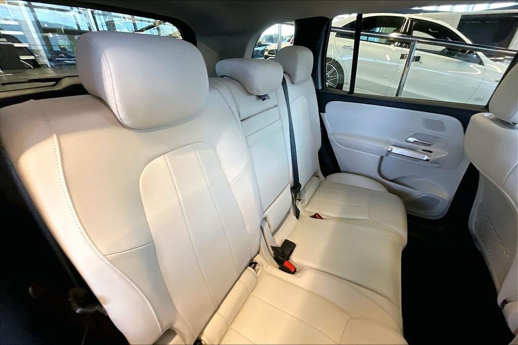 2026 Mercedes-Benz GLB GLB 250 - Photo 16