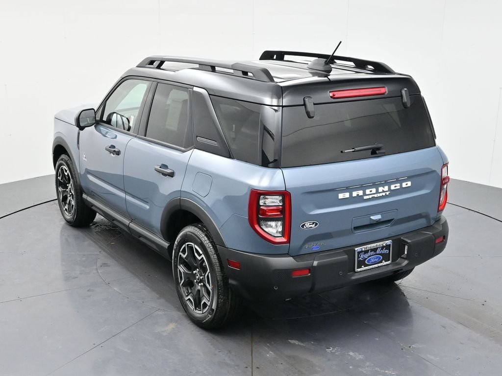New 2026 Azure Gray Metallic Tri-Coat Ford Outer Banks® image 40