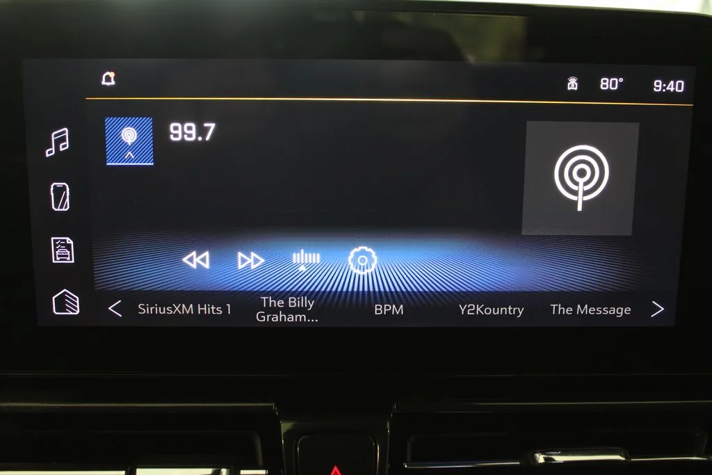Used 2025 White Chevrolet LT image 14