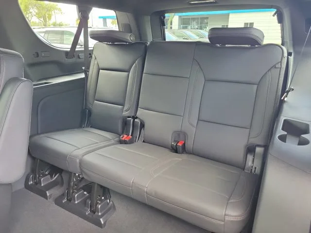 2026 Chevrolet Suburban High Country - Photo 15