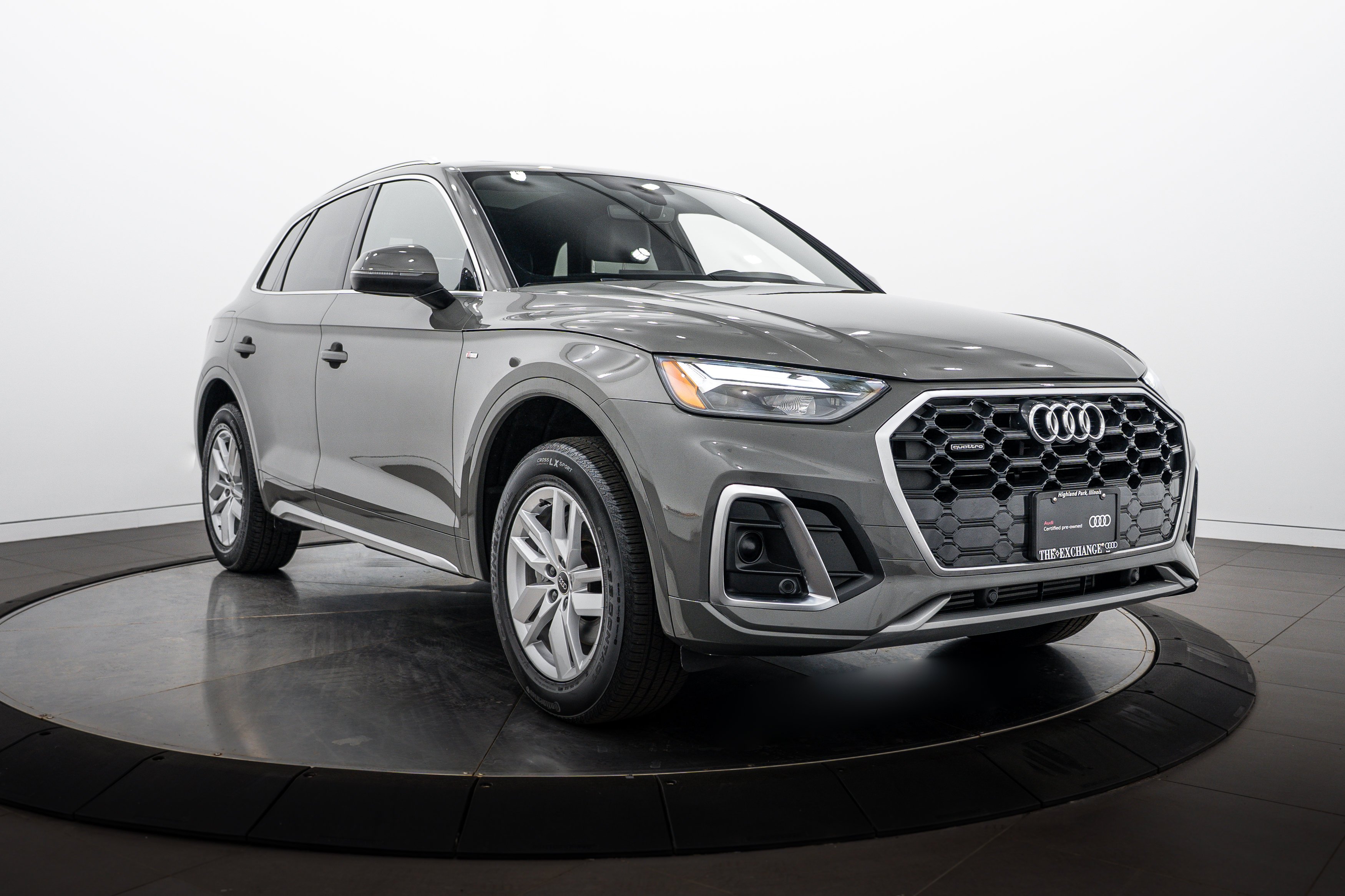 2023 Audi Q5 45 Premium's photo