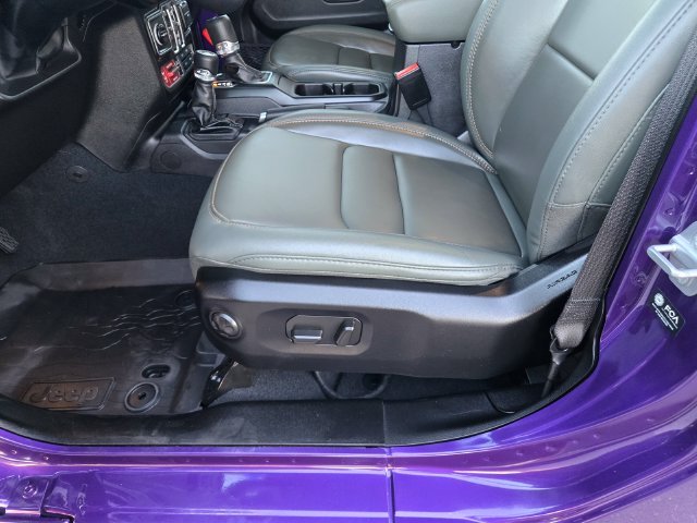 Used 2026 Purple Jeep Mojave X image 16