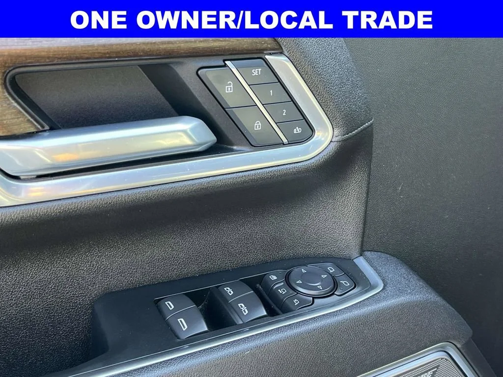 Used 2025 Sterling Gray Metallic Chevrolet High Country image 15