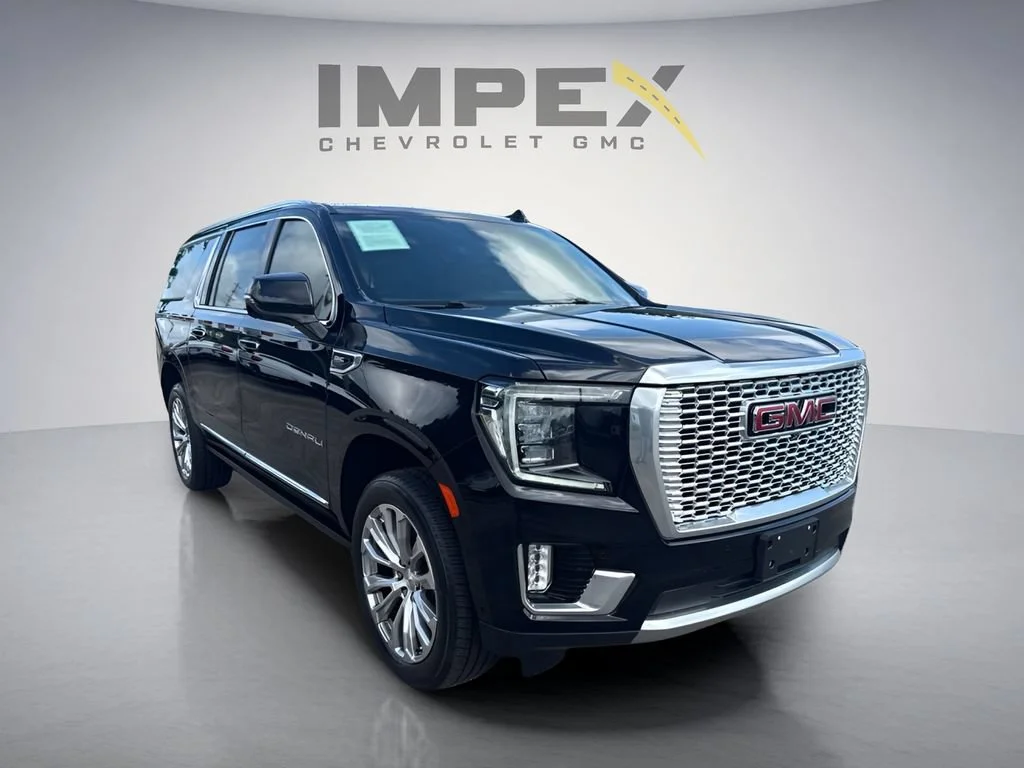Used 2023 Onyx Black GMC Denali image 7