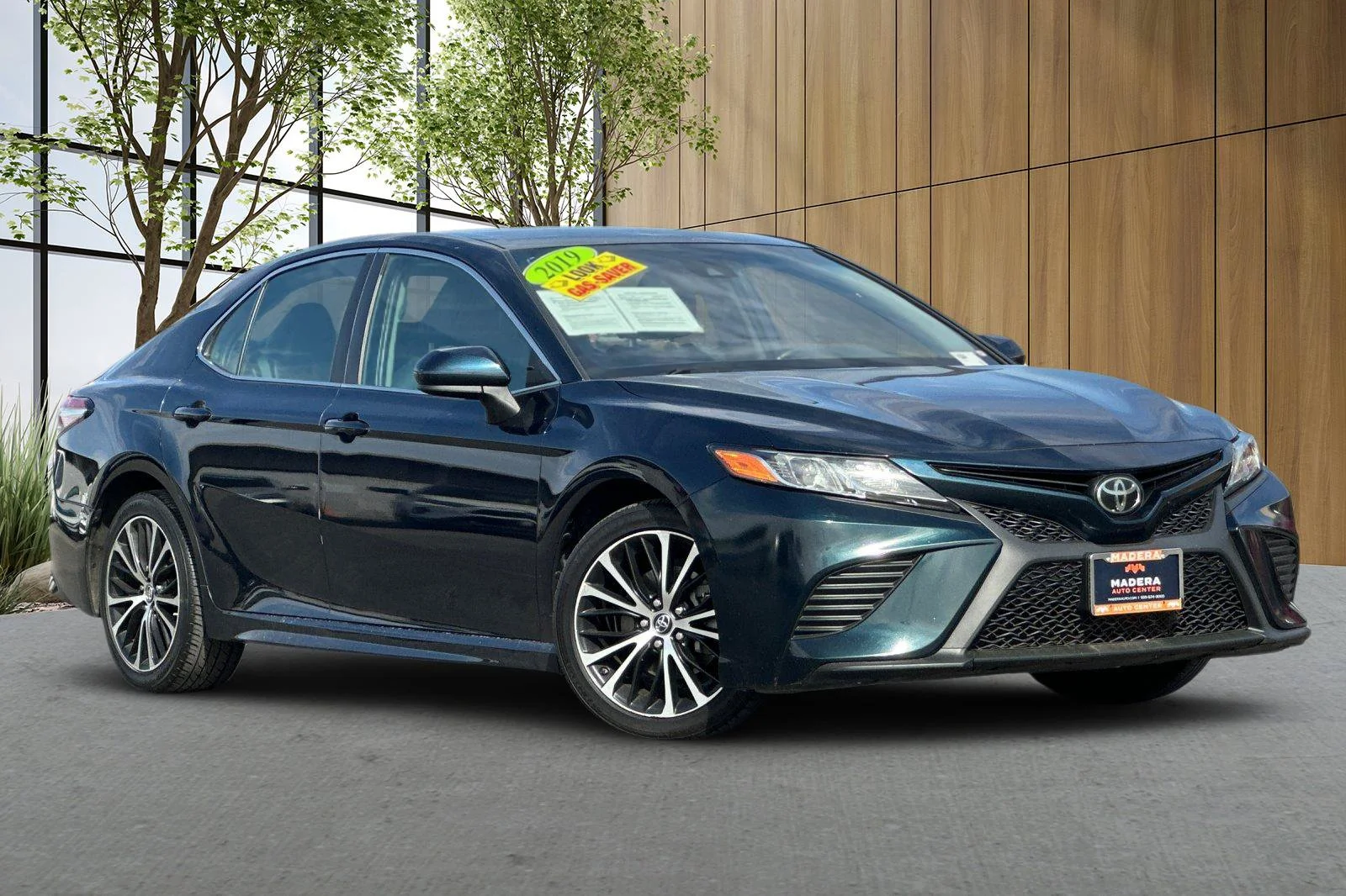 Used 2019 Blue Toyota SE image 1