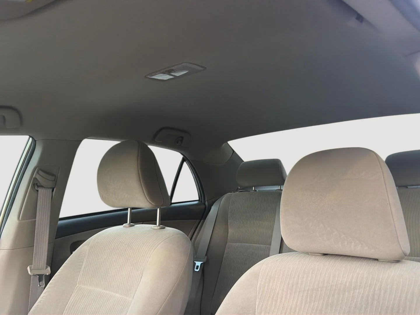 Used 2009 BROWN Toyota 4dr Sdn Man (Natl) image 19