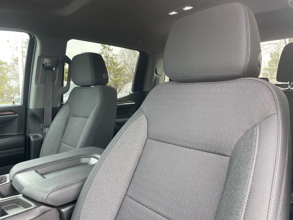 Used 2023 White Chevrolet LT image 20