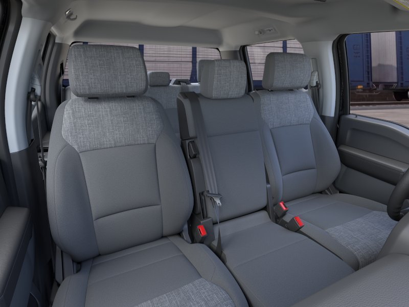 New 2026 Agate Black Metallic Ford XLT image 10