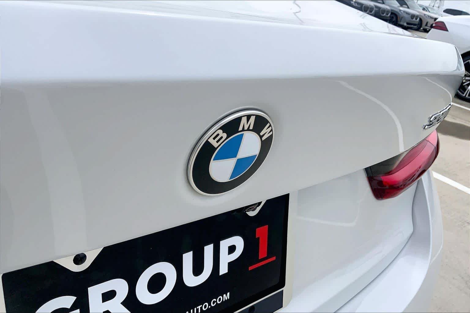 Used 2026 Mineral White Metallic BMW 330i NA image 30