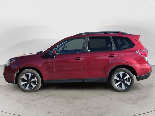 Used 2018 Venetian Red Pearl Subaru 2.5i Premium image 8