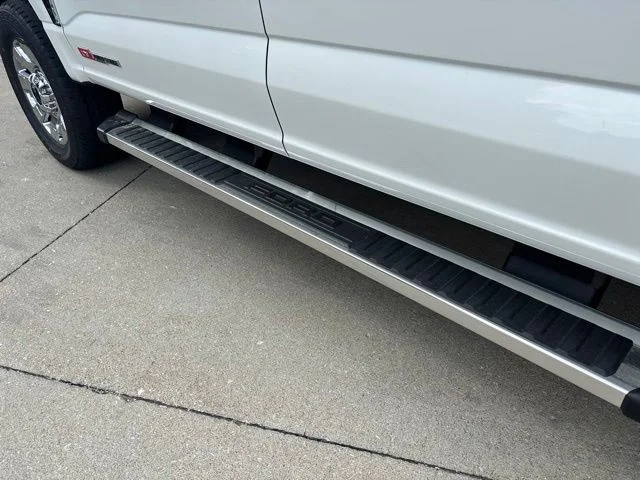 New 2026 Star White Metallic Tri-Coat Ford F-350® Lariat® image 13