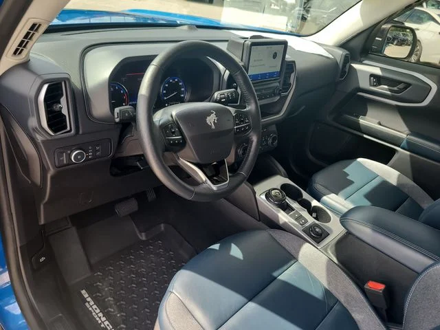 Used 2022 Blue Ford Outer Banks image 18