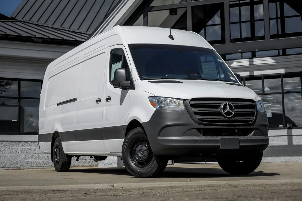 2026 Mercedes-Benz Sprinter 2500 170 Ext WB HO High Roof's photo