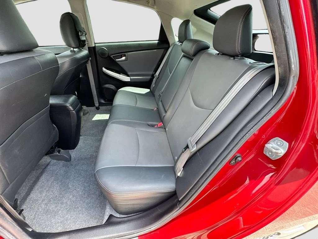 Used 2014 Red Toyota Five image 28