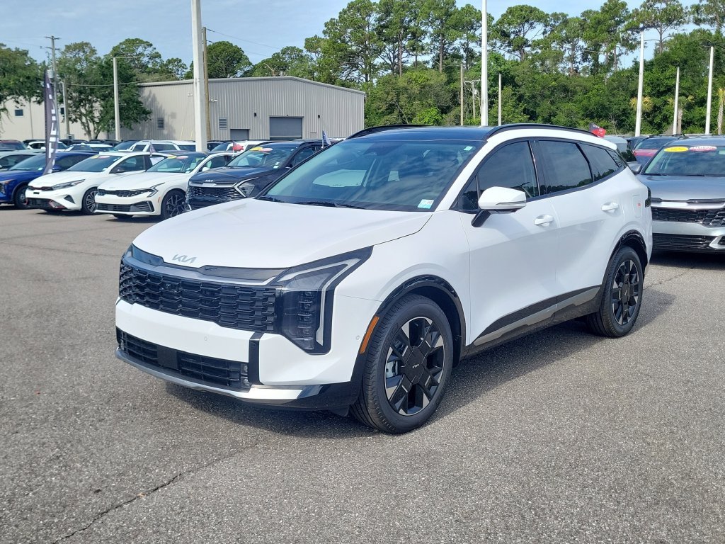 New 2026 Glacial White Pearl Kia SX Prestige image 3