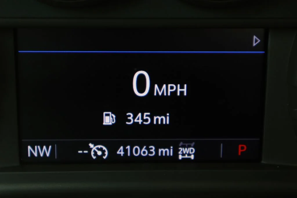 Used 2022 White Chevrolet LT image 15