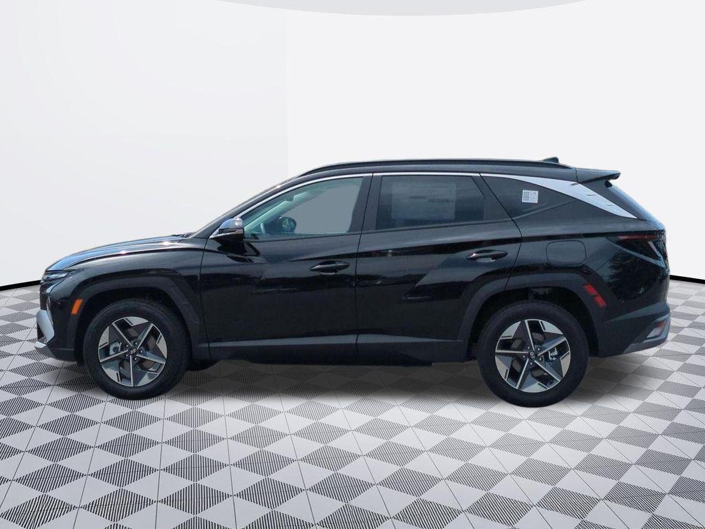 New 2026 Black Hyundai SEL Premium AWD image 3