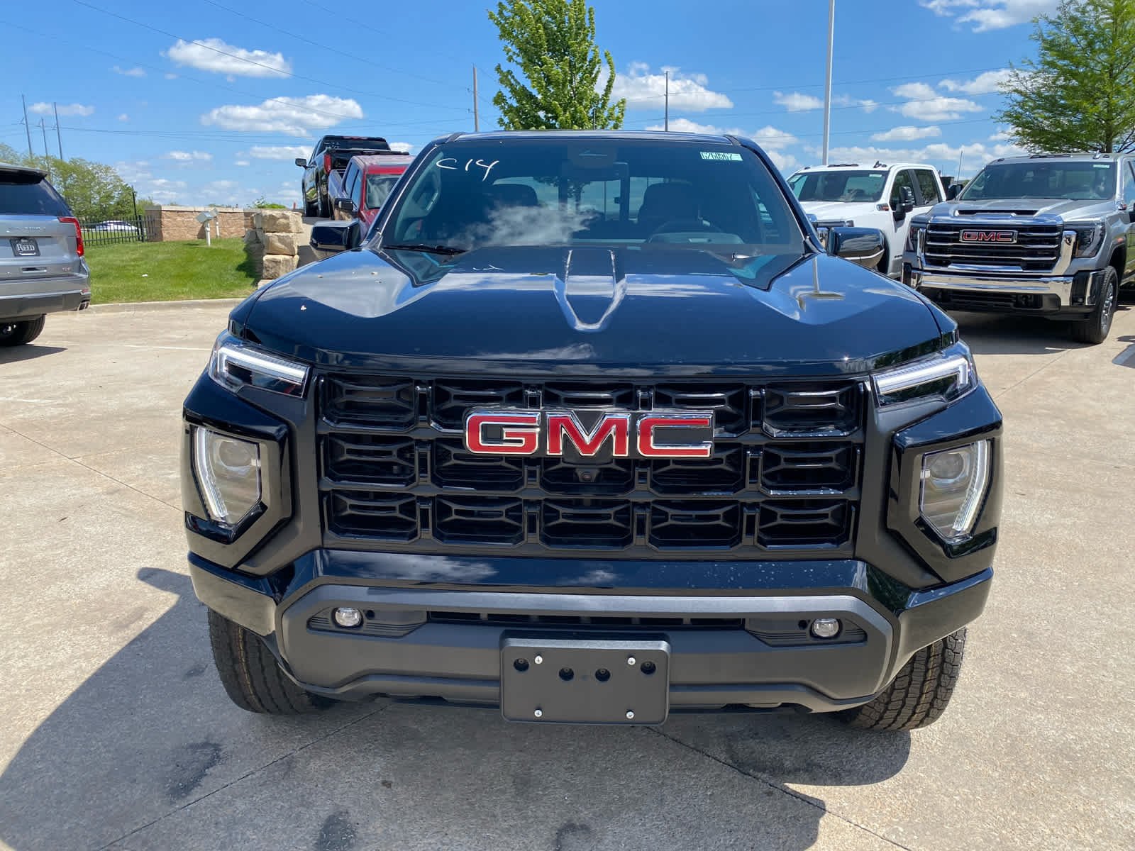 New 2026 Onyx Black GMC Elevation image 3