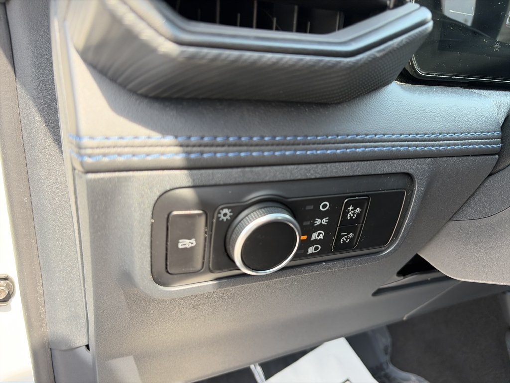 Used 2024 Oxford White Ford Dark Horse image 16