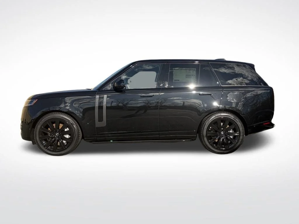 New 2025 Santorini Black Land Rover SE image 5