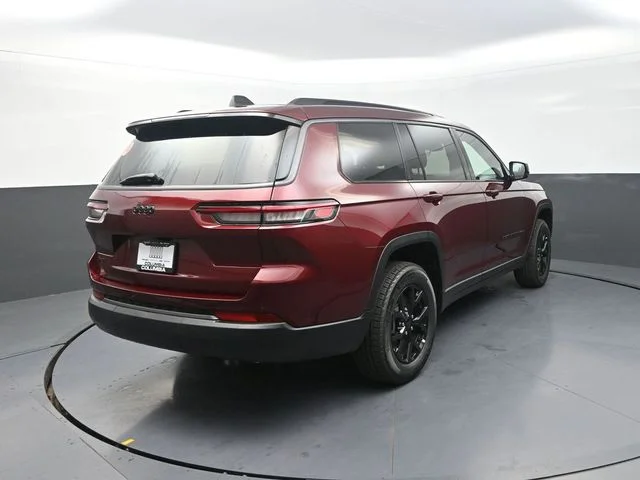 New 2026 Velvet Red Pearl-Coat Exterior Paint Jeep Altitude image 9