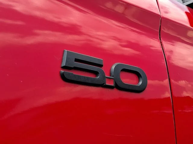 Used 2022  Ford GT Premium image 30