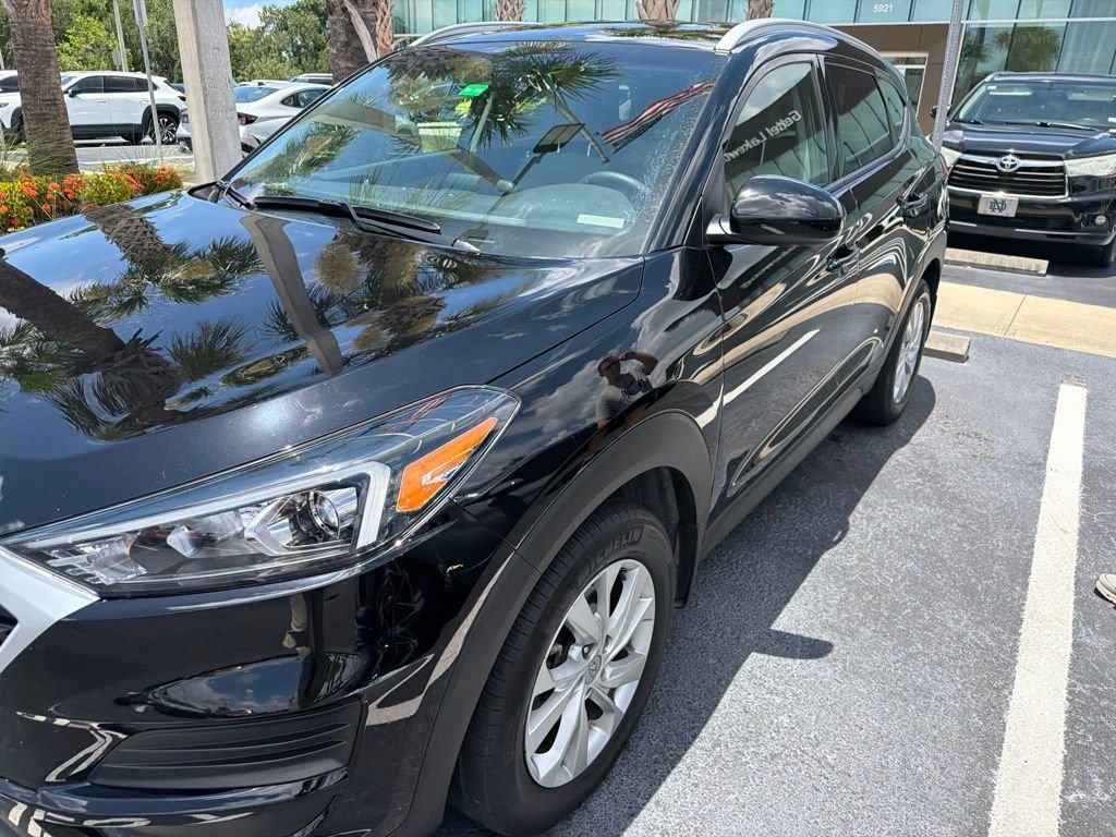 Used 2020 Black Hyundai Value image 1