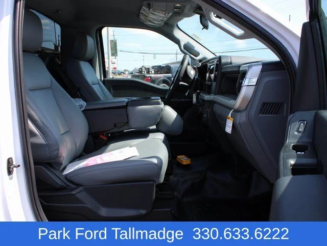 2025 Ford F-550 Super Duty Chassis Cab XL - Photo 19