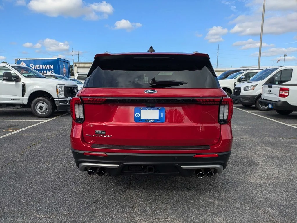 Certified Used 2025 Rapid Red Metallic Tinted Clearcoat Ford Platinum image 5