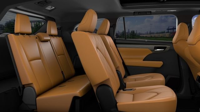 New 2026 Wind Chill Pearl <sup>1</sup> Toyota  Platinum image 3