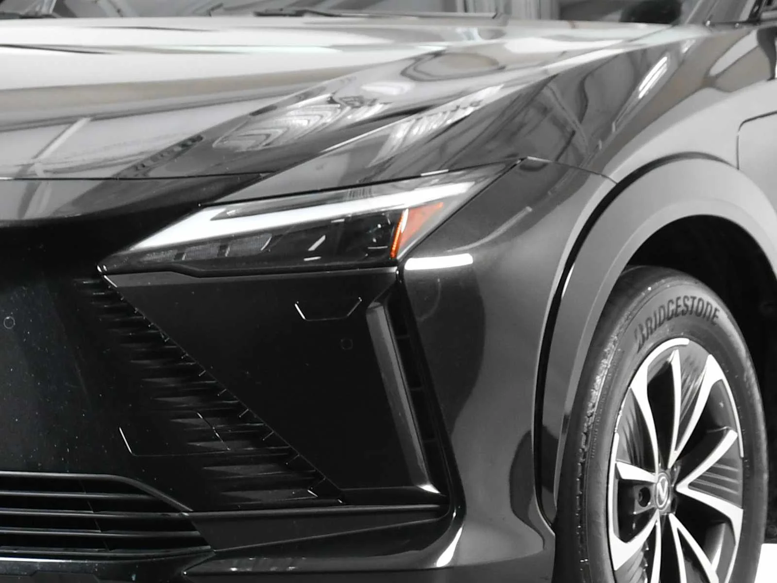 Certified Used 2024 CAVIAR Lexus Premium image 11