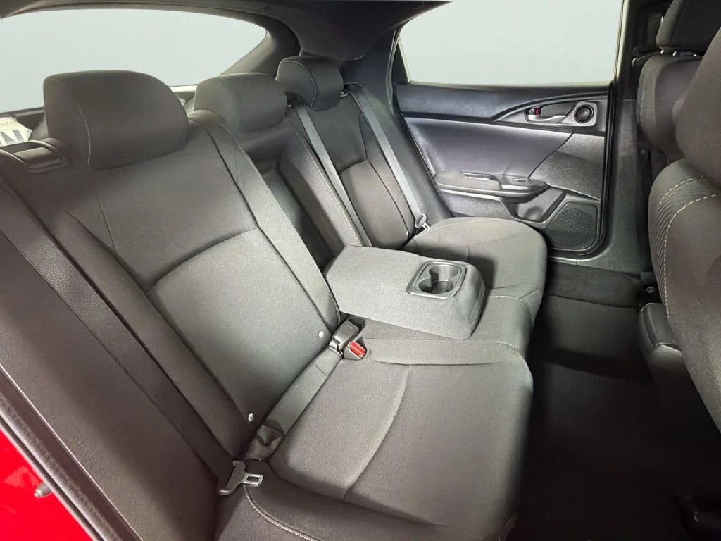 Used 2018  Honda EX image 30