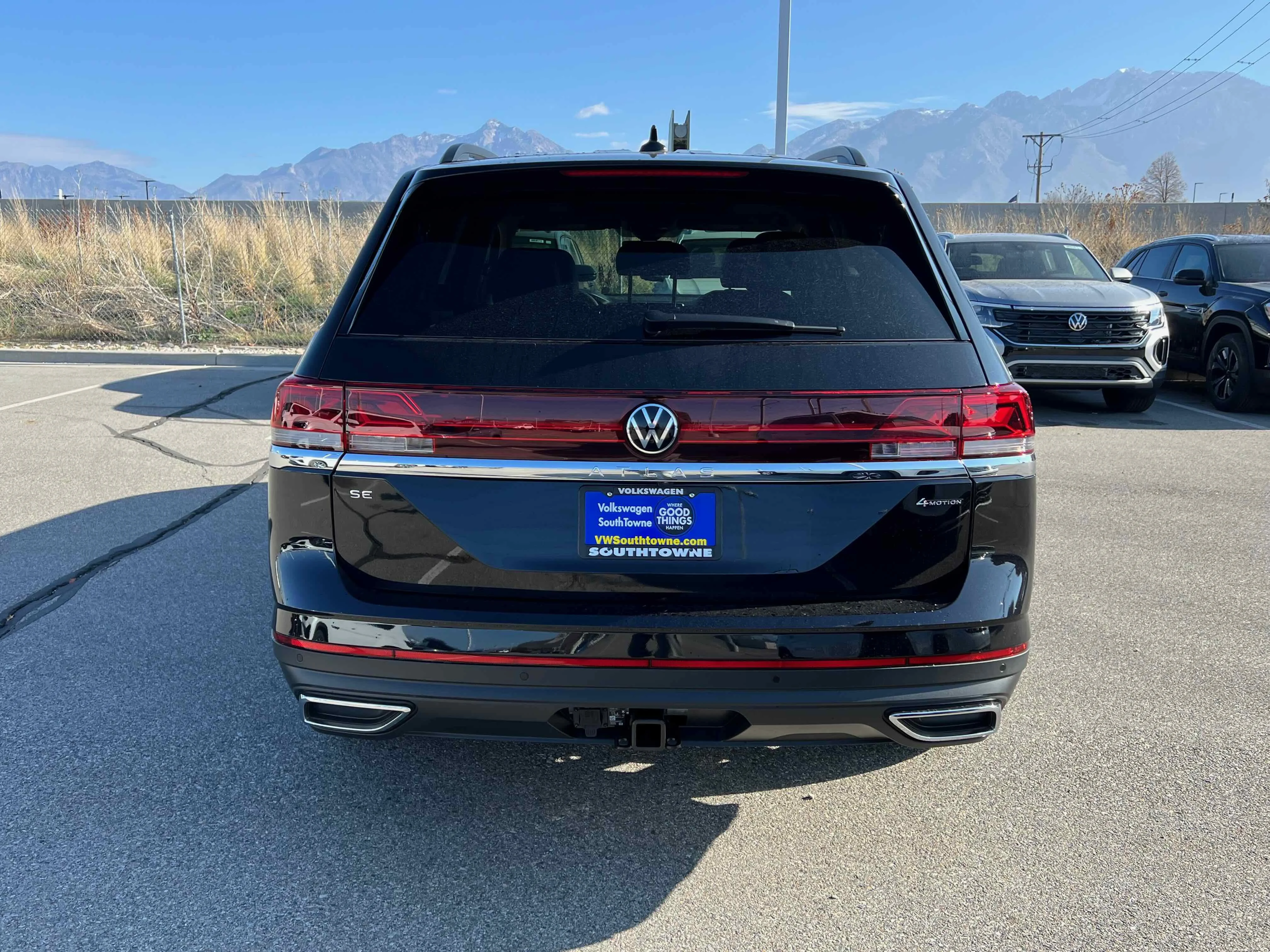 New 2026 Deep Black Volkswagen 2.0T SE w/Technology image 12
