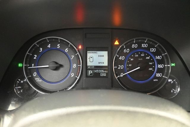 Used 2016 Black INFINITI Base image 36