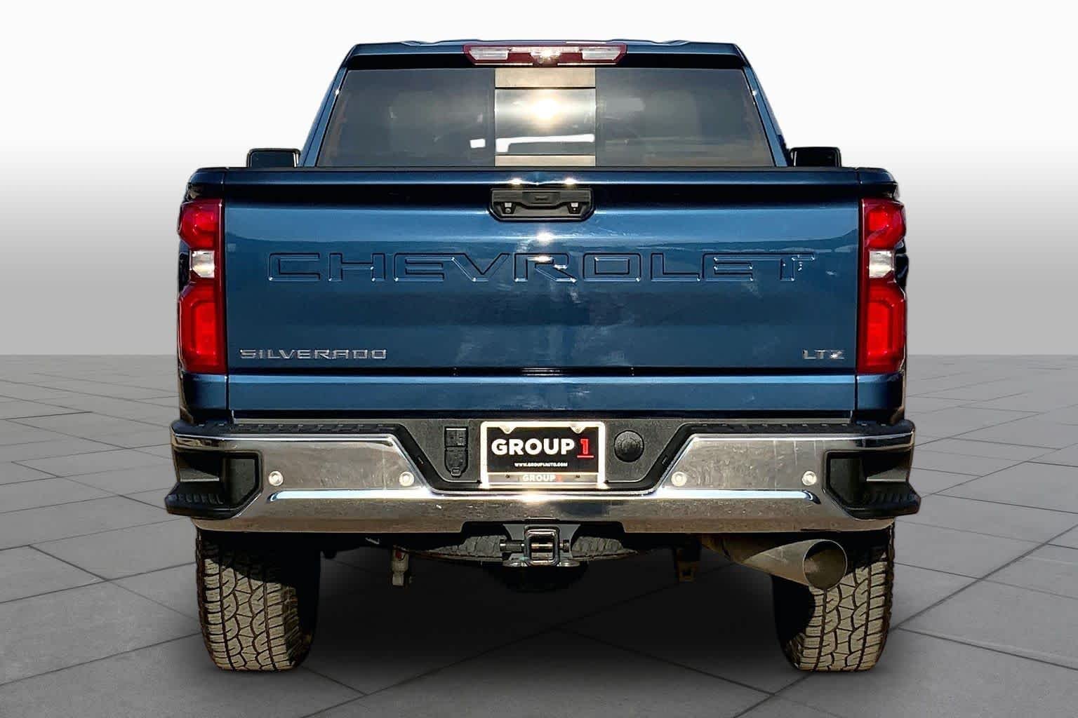 Used 2022 Northsky Blue Metallic Chevrolet LTZ image 5