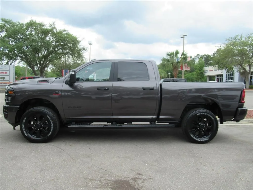 New 2026 Granite Crystal Metallic Clear-Coat Exterior Paint RAM Big Horn image 4