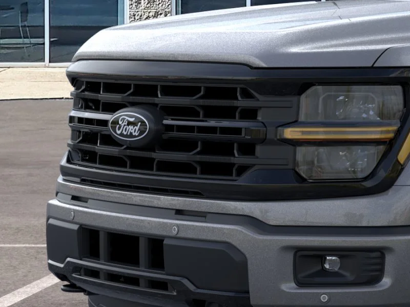 New 2026 Carbonized Gray Metallic Ford XLT image 17