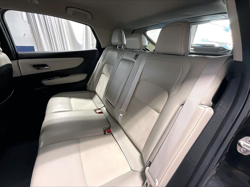 Certified Used 2023 Black Nissan ENGAGE image 15