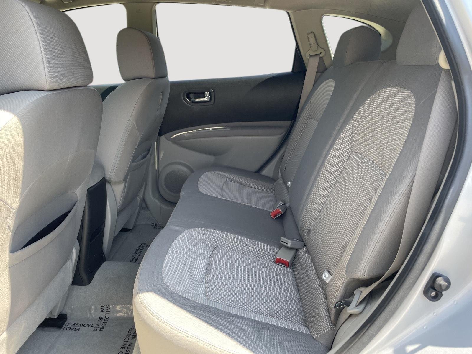 Used 2013 Brilliant Silver Nissan SV image 26