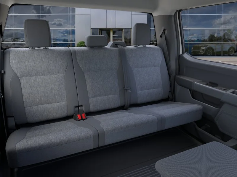 New 2025 Oxford White Ford XL image 40