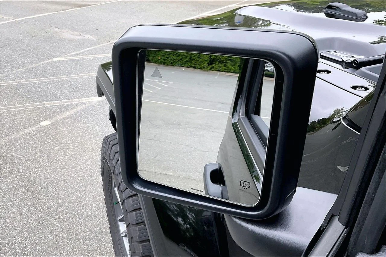 New 2026 Black Clear-Coat Exterior Paint Jeep Mojave X image 22