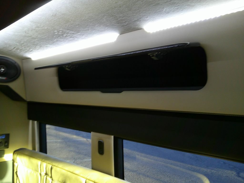 Used 2024 Black RAM High Roof image 36