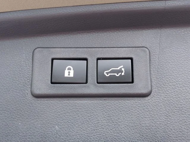 Used 2025 Brown Subaru Onyx Edition image 36
