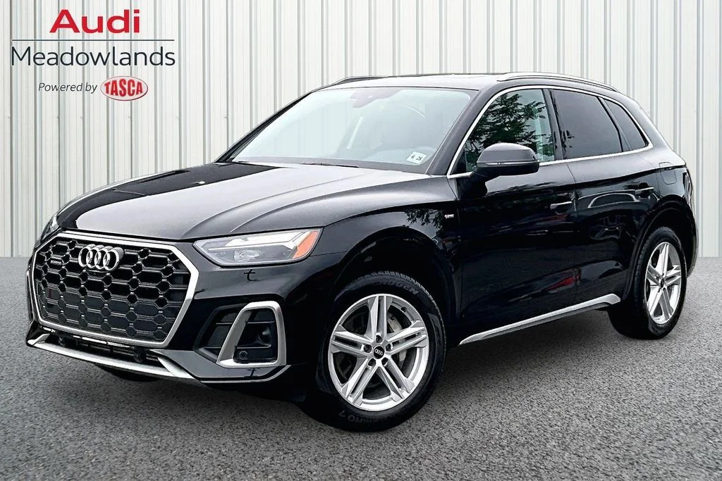 Used 2023 Black Audi 55 Premium image 1
