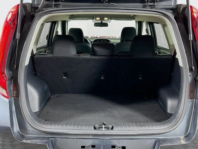 Used 2020 Gray Kia LX image 23