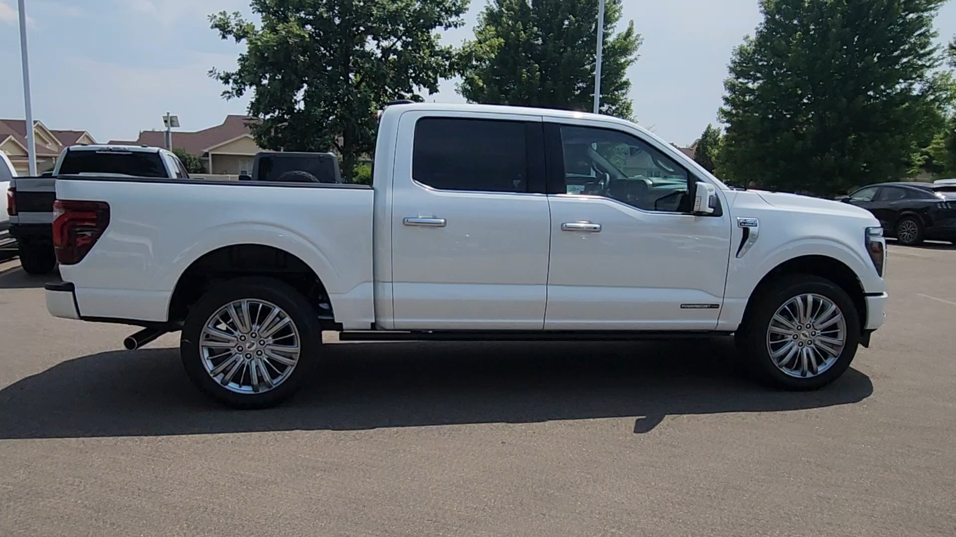 New 2026 Star White Metallic Tri-Coat Ford Platinum image 11