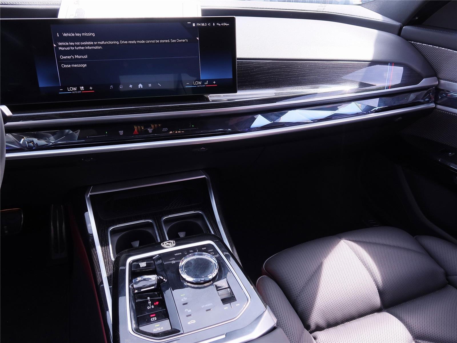 Used 2025 Carbon Black Metallic BMW 740i xDrive image 12