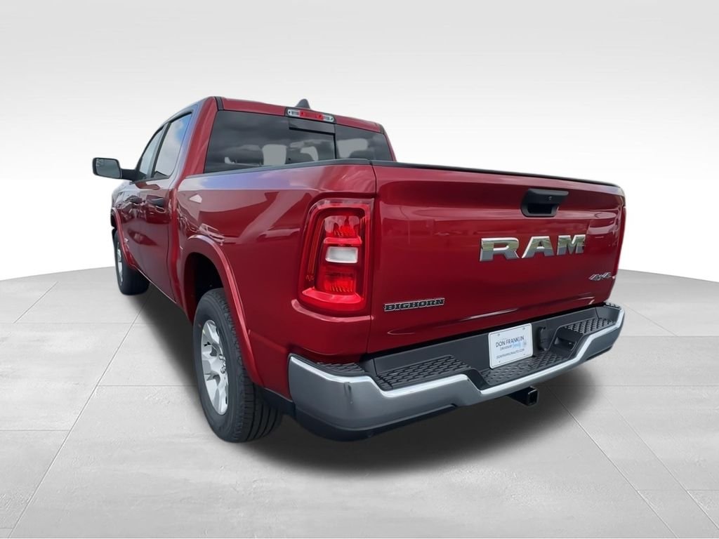New 2026 Molten Red Pearl-Coat Exterior Paint RAM Big Horn/Lone Star image 6