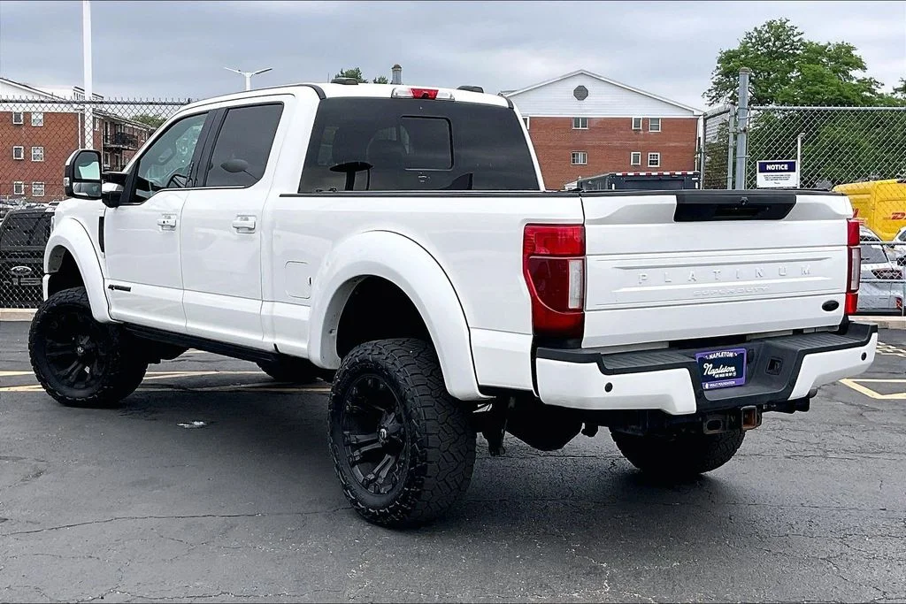 Used 2020 White Ford Platinum image 10