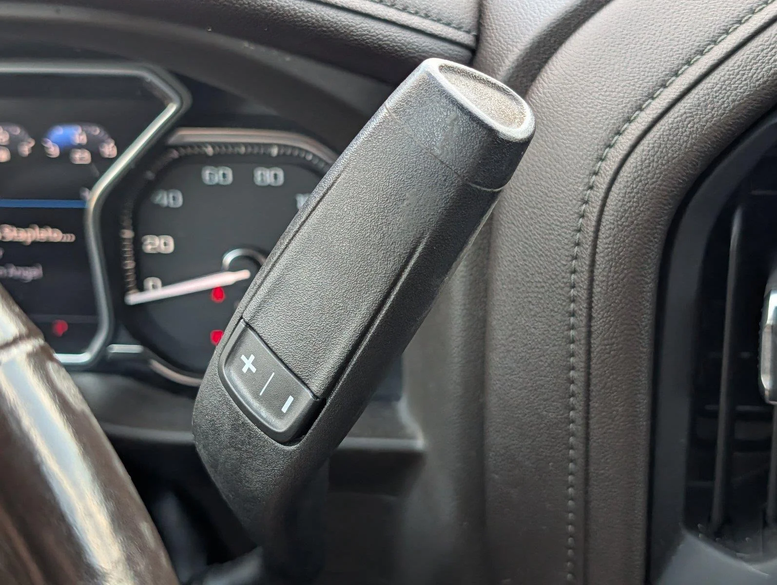 Used 2021 SATIN STEEL METALLIC GMC Denali image 27